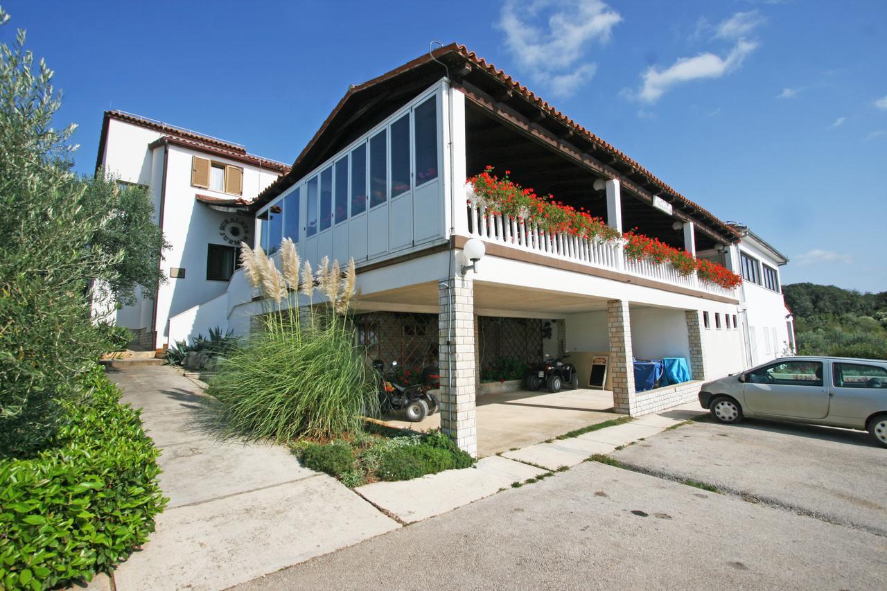 Jurman Apartment บาร์บารีกา ภายนอก รูปภาพ
